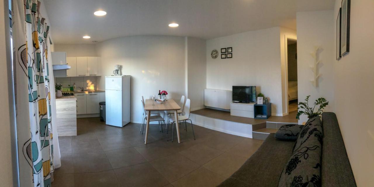 Apartment Vita Funtana Exterior foto